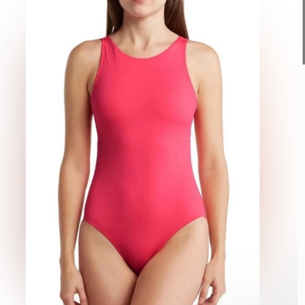 Tommy Bahama women’s one piece swimsuit
